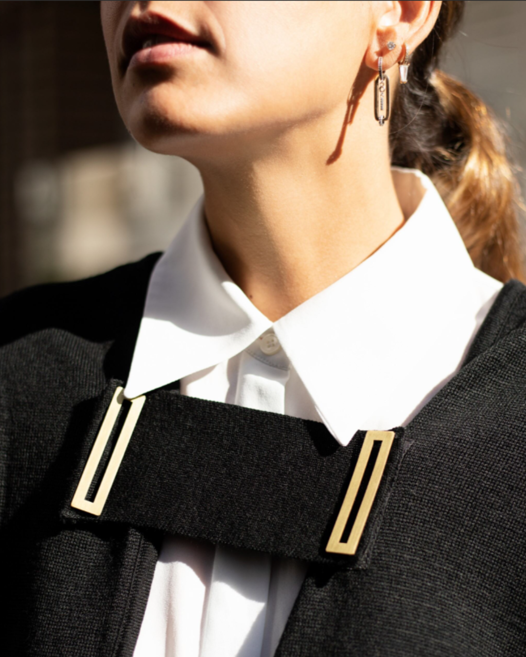 Cape I Black