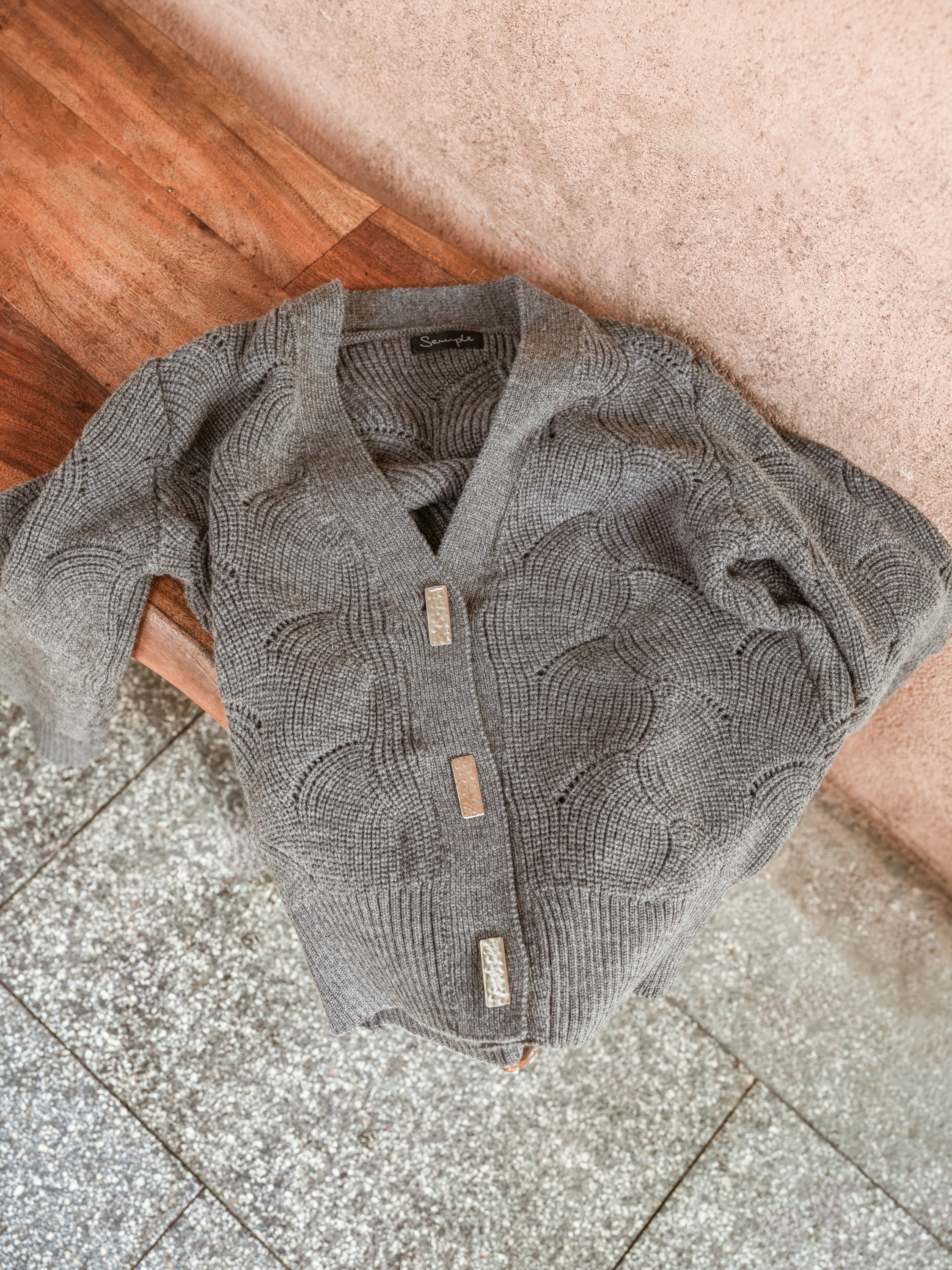 Cardigan I Grey