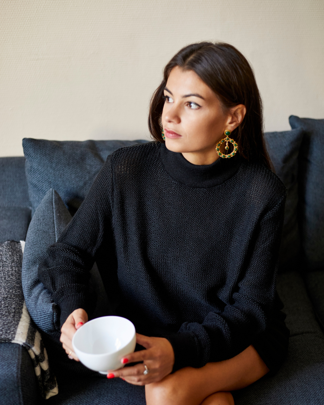 Round Neck Sweater Black