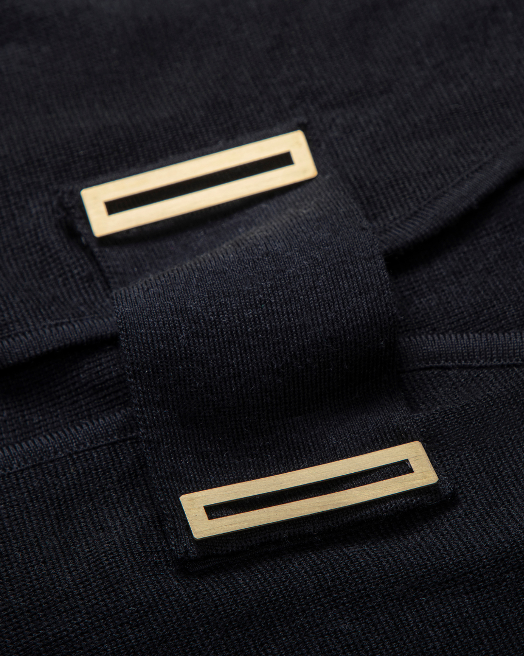 Cape I Black